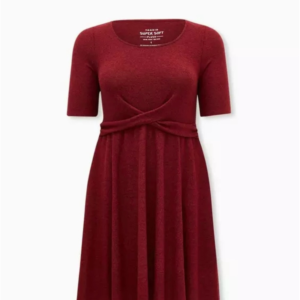 Torrid Women’s 18/20 Super Soft Plush Red Short Sleeve Knee Length Knit Dress - Picture 3 of 12